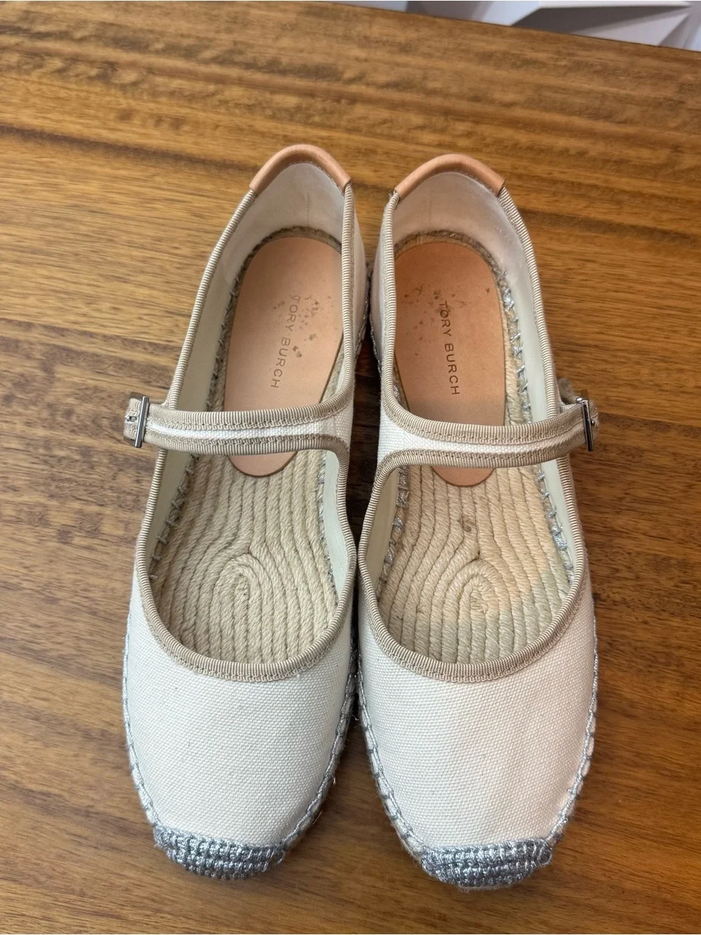 Tory Burch authentic tory